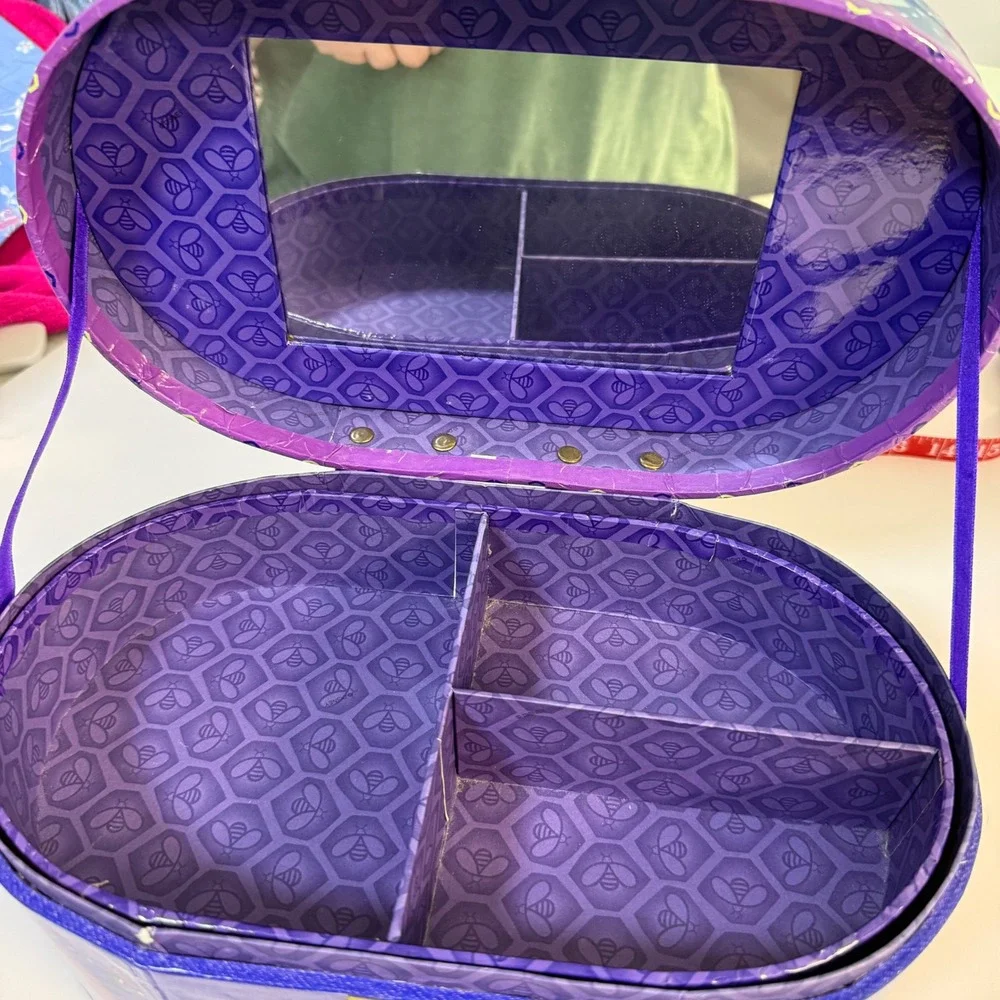 Vintage 90s Disney Winnie the Pooh Makeup Jewelry toy box travel Case Mirror kid